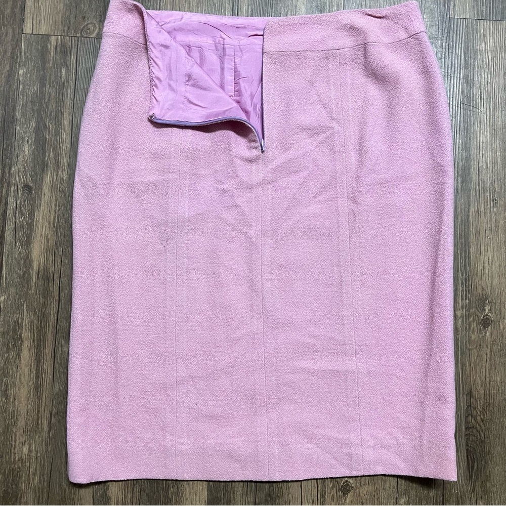 CHANEL Boutique Vtg 90s Pink Tweed Boucle Wool Midi Pencil Skirt Made France XL - Picture 9 of 14
